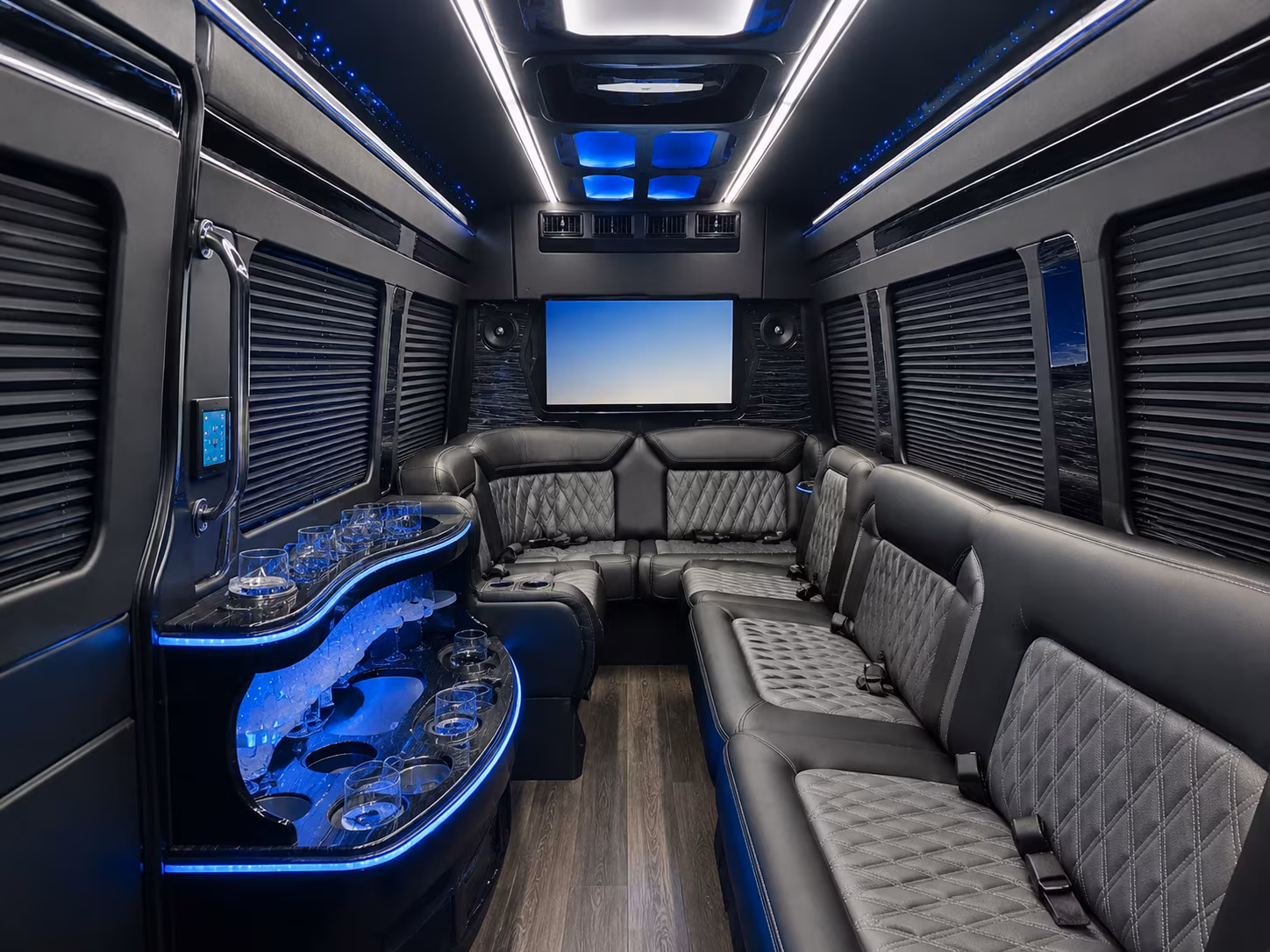 find airport shuttle buses from irvington to ewr jfk and laguardia